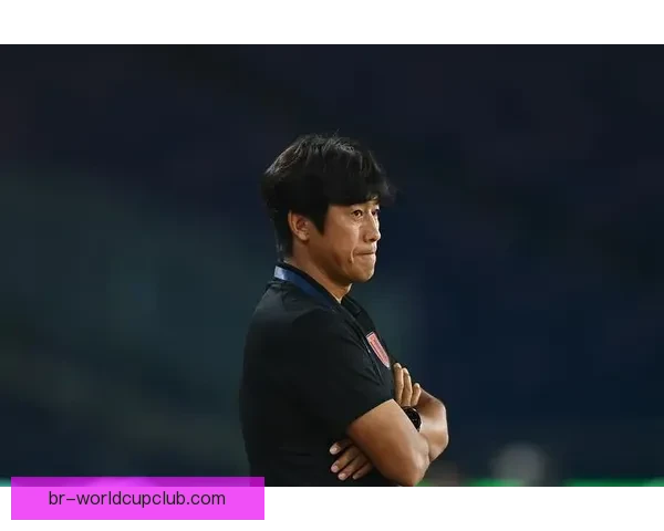 中超半程无罚分积分榜风云再起蓉城37分强势领跑海港跌至第11位引热议